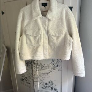 Very Gently Preowned Women’s “State” Cream Boucle Cropped Jacket